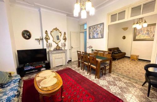Algiers Apartamento | Appartement Dans Immeuble Haussmanien
