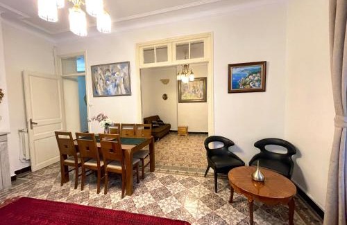 Algiers Apartamento | Appartement Dans Immeuble Haussmanien