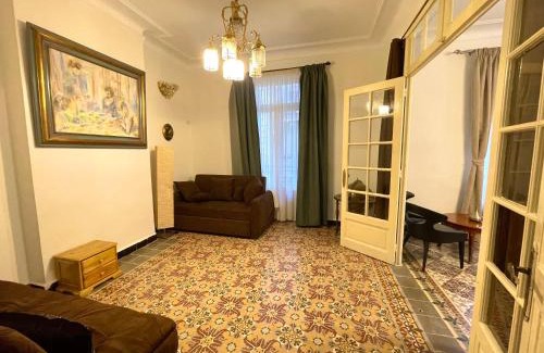 Algiers Apartamento | Appartement Dans Immeuble Haussmanien