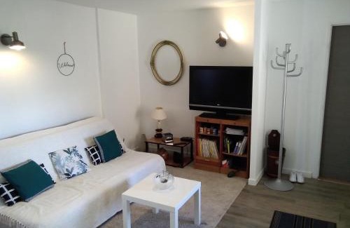 La Madeleine-Bellevue Apartamento | appartement dans maison de caractère en pierre