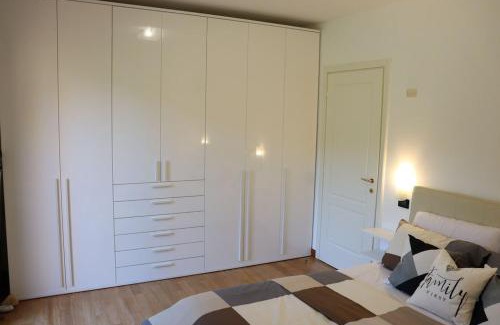 Cogoleto Apartamento | Appartement Dans un Terrain de Golf, 5 min de la mer en Voiture, Parking Gratuit