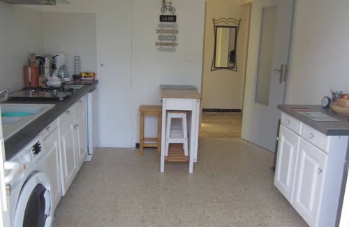 Lambesc Apartamento | Appartement Dans Villa Calme Proches Toutes Comodites