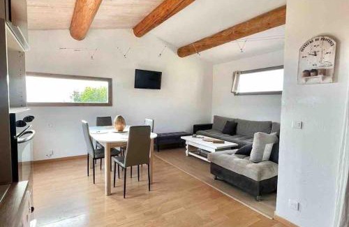 Rognac Apartamento | Appartement de 2 à 6 personnes 3 chambres proche Aéroport Marseille Marignane -confortable - et tout équipé
