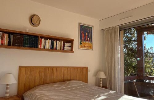 Le Lavandou Apartamento | Appartement de Charme à Saint-Clair : Terrasse, Proche Plage et Commodités - FR-1-677-44