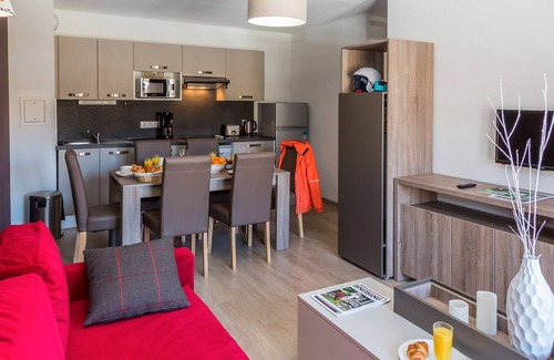 Plagne Villages Condominio | Appartement de Montagne pour 6 | Accès Piscine couverte!