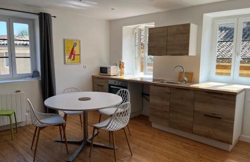 Trevoux Apartamento | Appartement duplex centre historique
