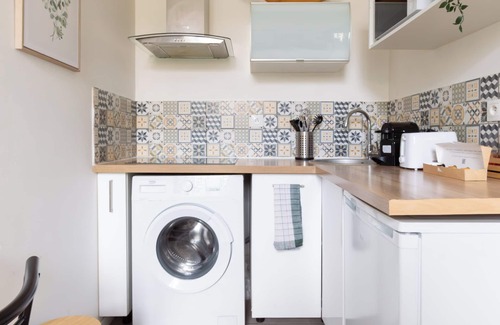 Bois-Colombes Apartamento | Appartement cosy proche de Paris - Wifi - Free Parking - Tv