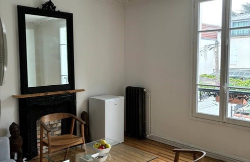 Bois-Colombes Apartamento | Appartement 2 Pièces Calme Comme à la Campagne et au Coeur de la Ville!
