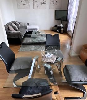 Republique–Point-du-Jour Apartamento | Appartement 60 m², porte de Saint-Cloud