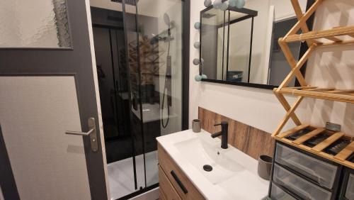 Herouville-Saint-Clair Apartamento | Appartement idéal mission pro et télétravail