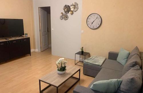Herouville-Saint-Clair Apartamento | Appartement idéal mission pro et télétravail