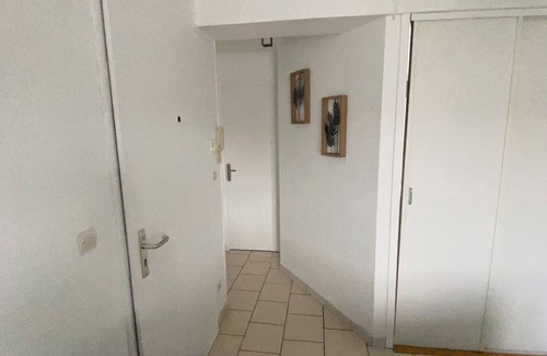 Lacroix-Saint-Ouen Apartamento | Appartement F2 Hyper Centre