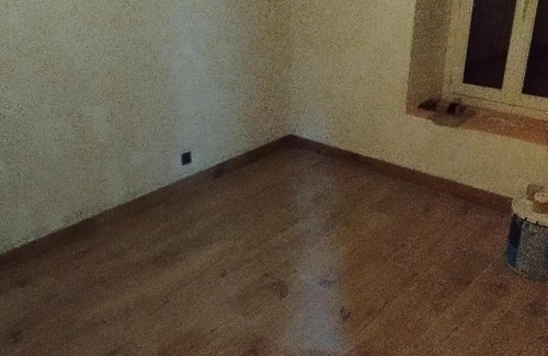 Le Breil-sur-Merize Apartamento | Appartement Type T2 à proximité centre ville