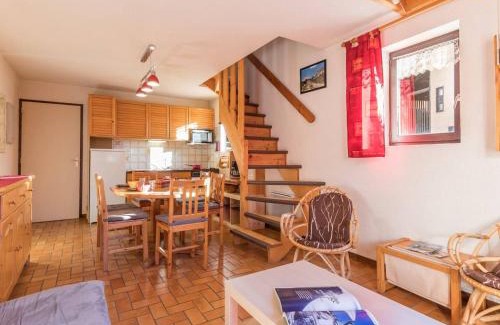 Monetier-les-Bains Apartamento | Appartement Duplex 3 Pièces Cabine, 6 Couchages, Monêtier-les-Bains, Proche Commerces et Pistes - FR-1-330F-154