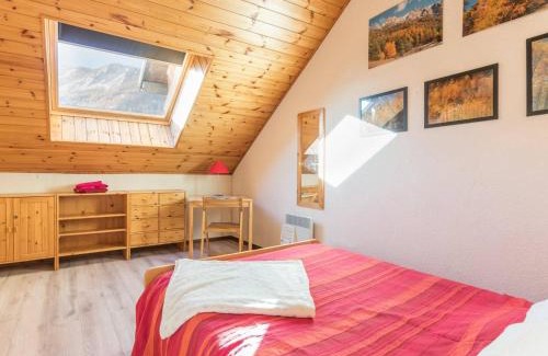 Monetier-les-Bains Apartamento | Appartement Duplex 3 Pièces Cabine, 6 Couchages, Monêtier-les-Bains, Proche Commerces et Pistes - FR-1-330F-154