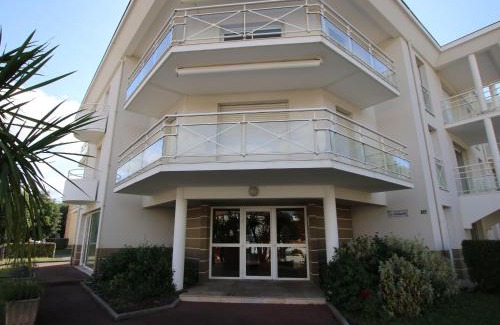 Saint-Brevin-l'Ocean Apartamento | Appartement T2 avec balcon, à 100m de la plage et proche des commerces à Saint-Brevin-les-Pins - FR-1-364-93