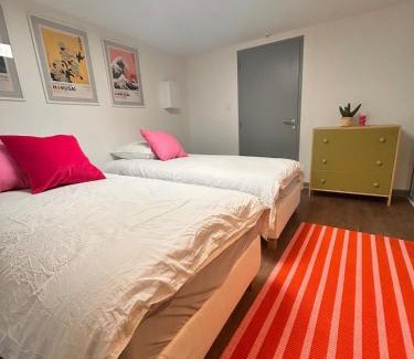 Saint-Genies-Bellevue Apartamento | Appartement rétro nature avec jardin 15 min Toulouse centre