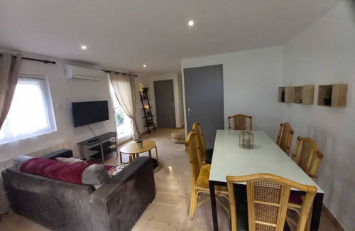 Saint-Lager-Bressac Apartamento | Appartement Chez Marcel