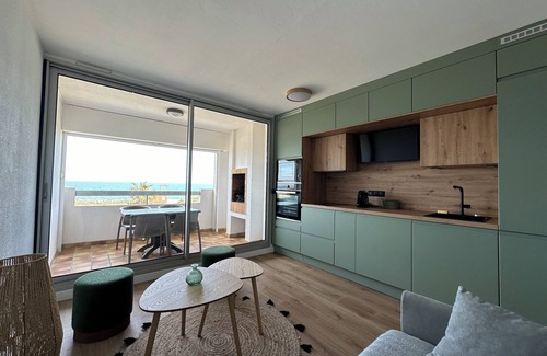 Saint-Cyprien Plage Apartamento | Appartement Front de mer Avec Piscine et Accès Direct Plage à Saint Cyprien