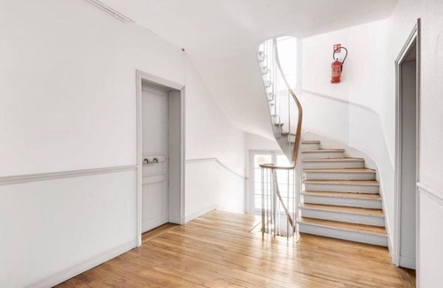 Montrouge Apartamento | Appartement Grand Volume Sis à Montrouge
