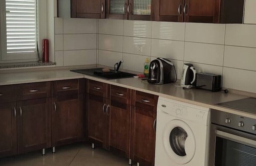 Novi Vinodolski Apartamento | Appartement mit Whirlpool "4 Seasons Seaview"