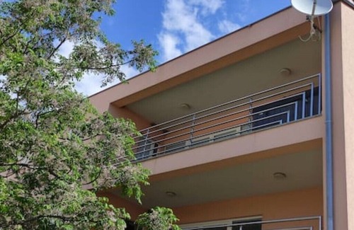 Novi Vinodolski Apartamento | Appartement mit Whirlpool "4 Seasons Seaview"