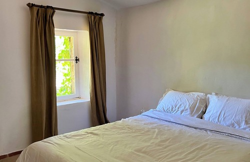 Aups Otro | Appartement Indépendant Dans mas Provencal, Piscine/jacuzi