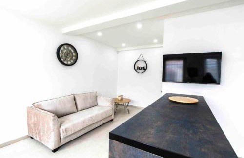 Francheville Le Bas Apartamento | Appartement jacuzzi hammam