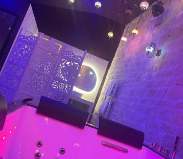 Montataire Apartamento | Appartement Jacuzzi Hammam 1001 Nuits Yaospa60