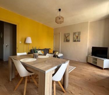 Laval Apartamento | Appartement Laval centre