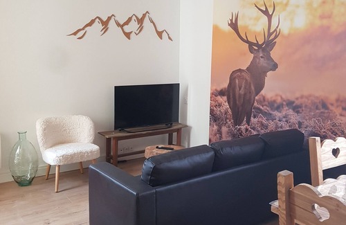 Porte-Puymorens Apartamento | Appartement Le Cerf 3 aux Pieds des Pistes de Skis