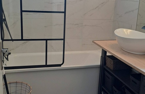 Troyes Apartamento | Appartement Le Gambetta - Centre Ville Troyes # Wifi
