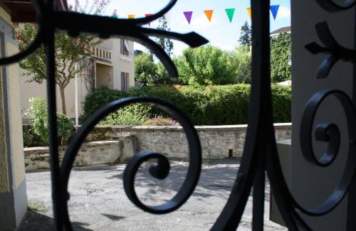 Salies-de-Bearn Apartamento | Appartement Le Nid du Saleys - 70 m2 centre ville de Salies-de-Béarn