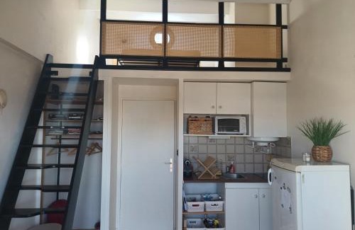 Valras-Plage Apartamento | Appartement les flots bleues