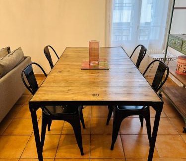 Saint-Martin Apartamento | Appartement Lumineux et Spacieux 2 Chambres avec Parking Gratuit dans la Rue