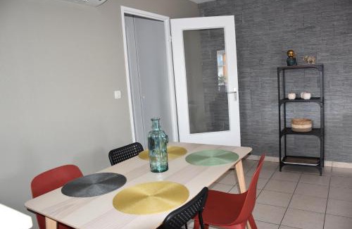 Cugnaux Apartamento | Appartement lumineux terrasse piscine
