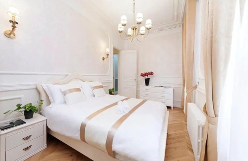 Chaussee-d'Antin Apartamento | Appartement Luxueux 250m2 - 7 chambres- Climatisé