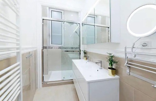 Chaussee-d'Antin Apartamento | Appartement Luxueux 250m2 - 7 chambres- Climatisé