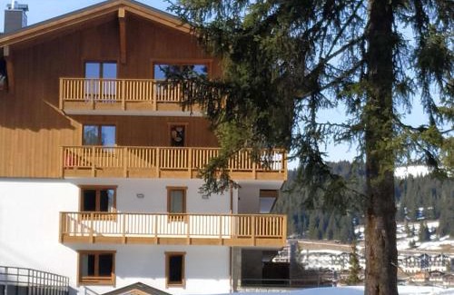 Les Saisies Apartamento | Appartement luxueux 3 pièces, spa privé, skis aux pieds - FR-1-810-21