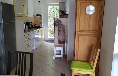 Greoux-les-Bains Apartamento | Appartement Meublé T3