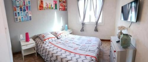 Saint-Assiscle Apartamento | Appartement moderne à Perpignan avec vue sur la montagne