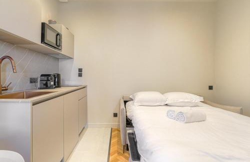 Ecully Apartamento | Appartement moderne et confortable , Ecully