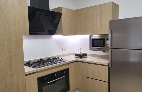 Baabda Apartamento | Appartement Neuf de 210 m² +terrasse de 30 m² - 7 min en Voiture du Centre-ville