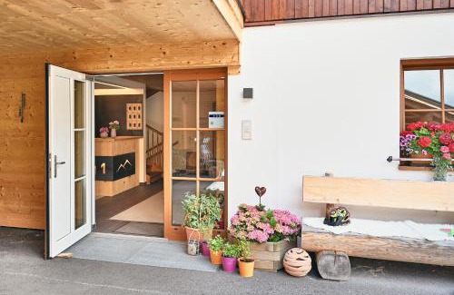 Lech am Arlberg Apartamento | Appartement Omesberg 1