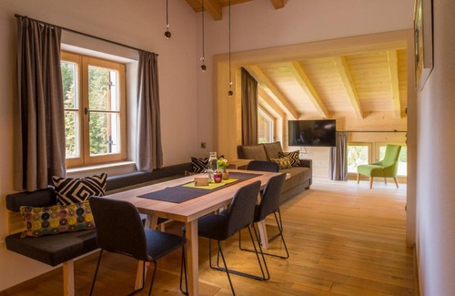 Lech am Arlberg Apartamento | Appartement Omeshorn anno 1593