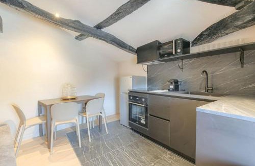 La Tour-de-Salvagny Apartamento | Appartement paisible et confortable, Salvagny