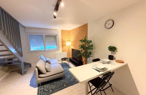 Onet-le-Chateau Apartamento | Appartement, Parking, WIFI,