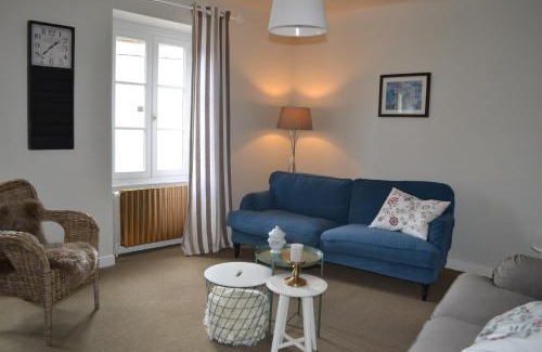 Lucenay-l'Eveque Apartamento | Appartement Passe Partout