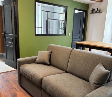 Fontenay-le-Comte Apartamento | Appartement plein coeur de ville