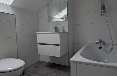 Mulhouse Apartamento | Appartement Proche de Bâle et Colmar - 3e Étage